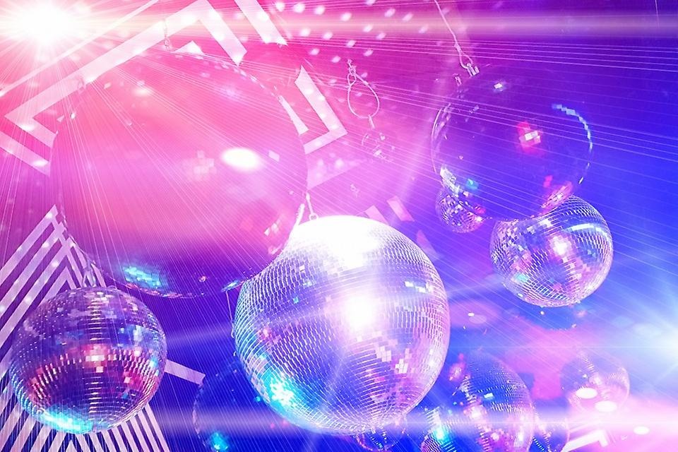 Discokulor i rosalila ljus