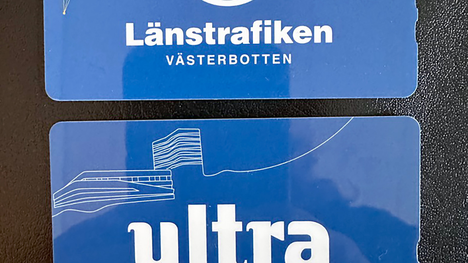 Nya blå busskort med lokal- och regiontrafiken